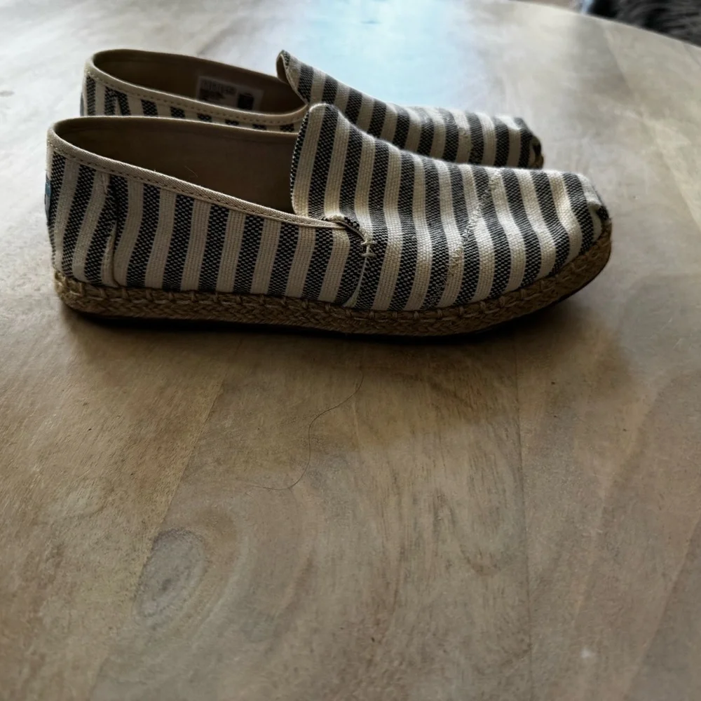 TOMS Women's Deconstructed Alpargata Rope shoes 7.5 - Picture 2 of 6